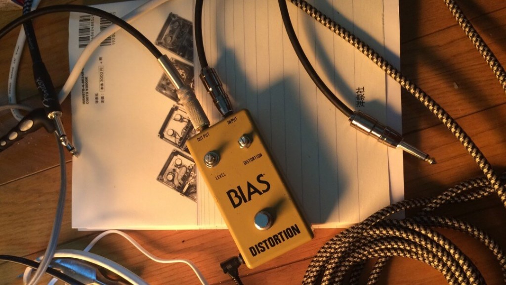 Fender Distortion エフェクター + ACアダプター 61lDH7mBqAL._UF350,350_QL50_.jpg